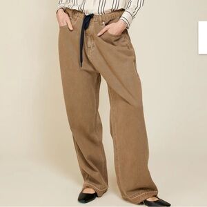 Women's Tan Pants